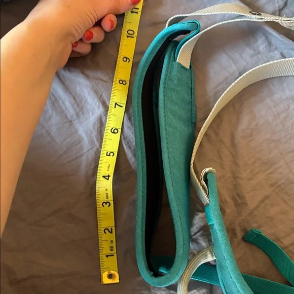 Petzl CORAX LT Climbing Harness - Turquoise Women's Size Small - Picture 9 of 9